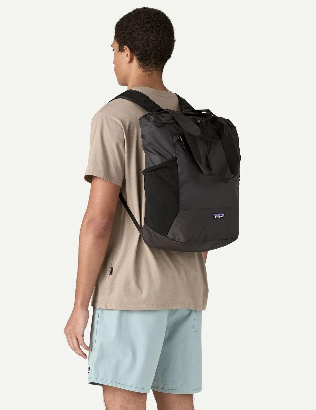 Mochila Patagonia Terravia Tote Pack 24L Negro Unisex