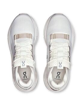 Zapatilla On Cloudnova 2 Hielo Hombre