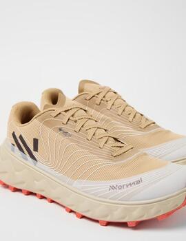 Zapatilla NNorman Goretex Tomir 2.0 Beige Mujer