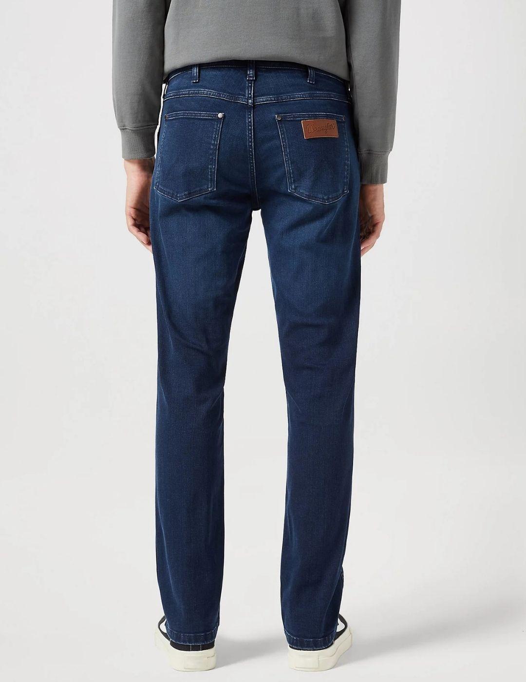 Pantalón Wrangler Greensboro Wild Horse Hombre