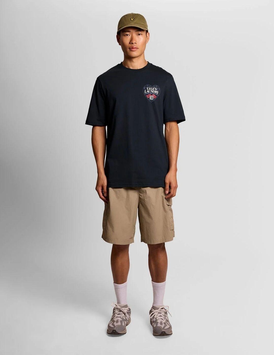 Camiseta Lyle & Scott  Laundry Graphic Marino Hombre